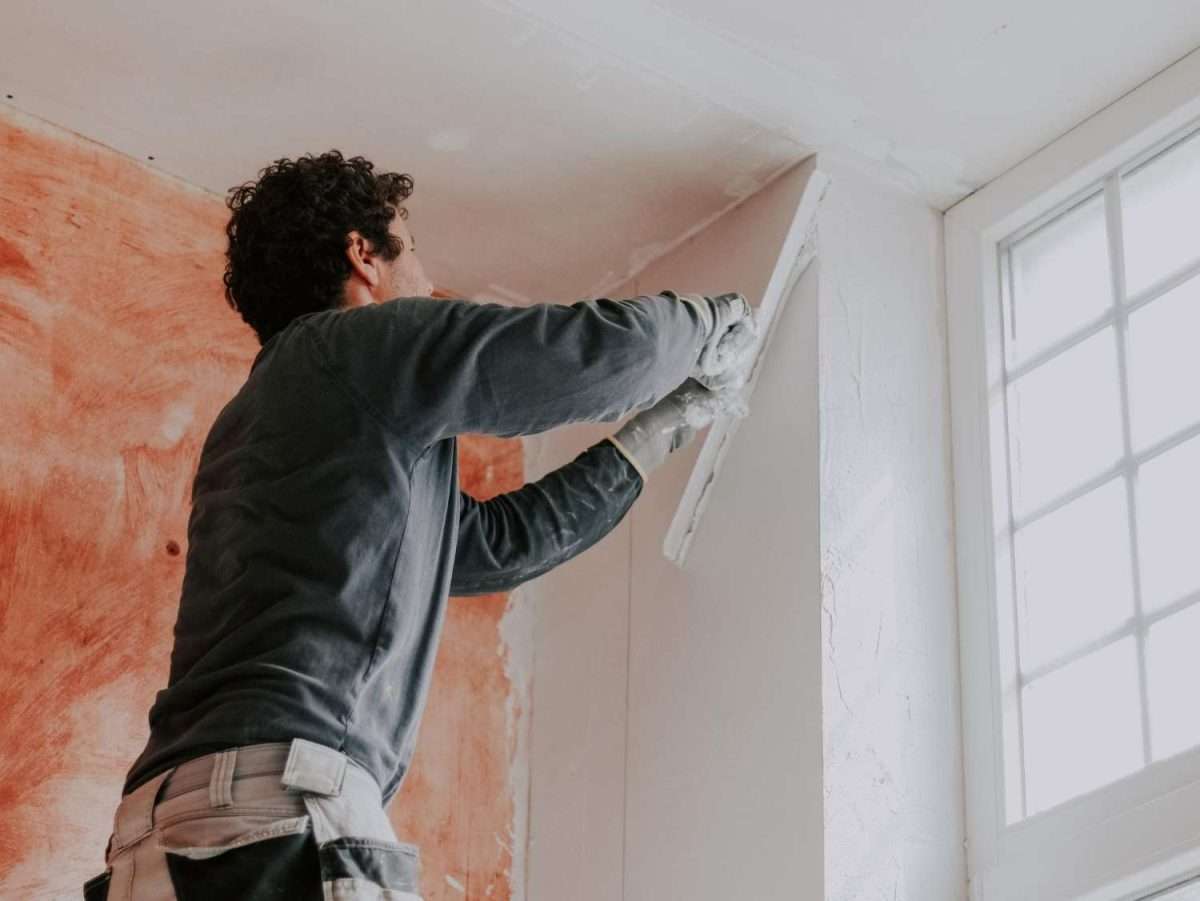 ¿Primavera, verano, otoño o invierno? Descubre cuál es la mejor época del año para reformar tu hogar, ¡Ponte manos a la obra!